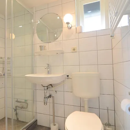 Holiday home In Near Nature Reserves, Cleaning Included